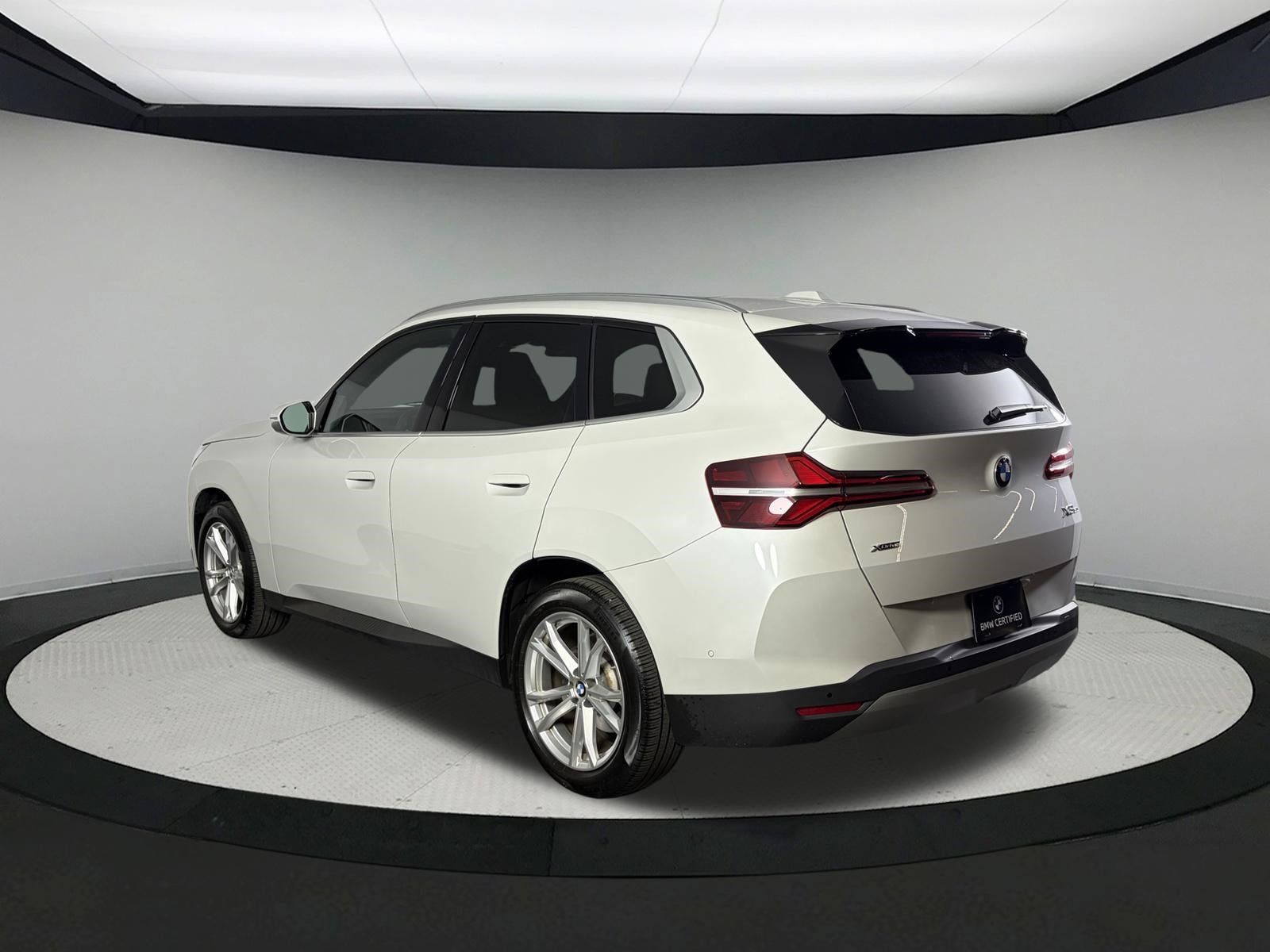 Certified 2025 BMW X3 xDrive30i w/ Convenience Package AWD/4WD image 4