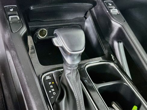Used 2025 Kia Telluride S AWD/4WD image 25