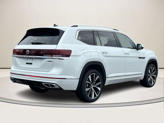 New 2026 Volkswagen Atlas SEL Premium R-Line AWD/4WD video 3