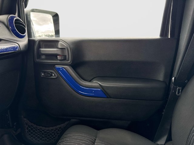 Used 2012 Jeep Wrangler Unlimited Sport AWD/4WD image 22