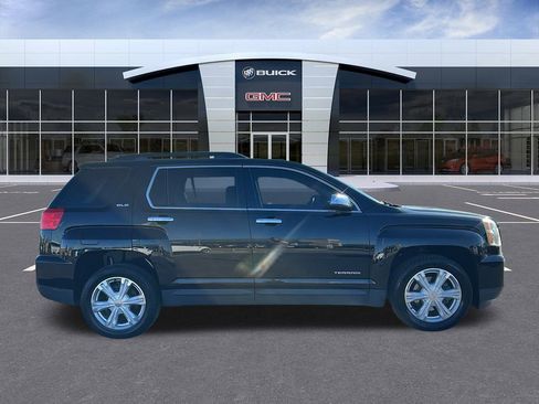 Used 2017 GMC Terrain SLE w/ Technology Package image 6