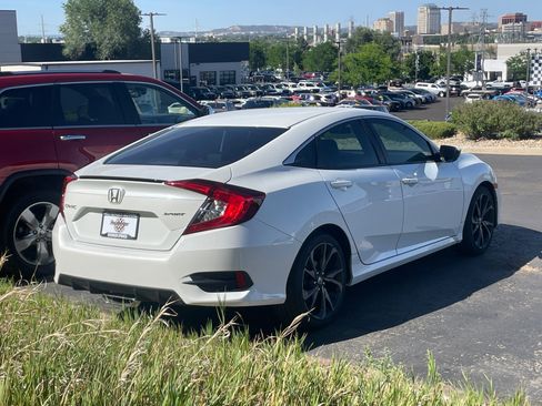 Used 2020 Honda Civic Sport image 3