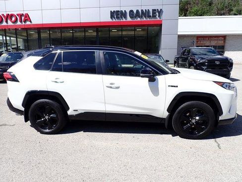 Certified 2020 Toyota RAV4 XSE AWD/4WD image 2