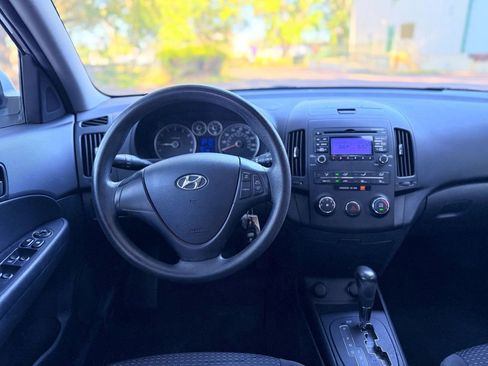 Used 2012 Hyundai Elantra GLS image 13