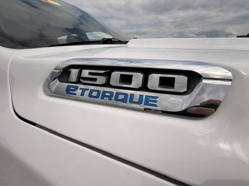 Used 2022 RAM 1500 Big Horn AWD/4WD image 14