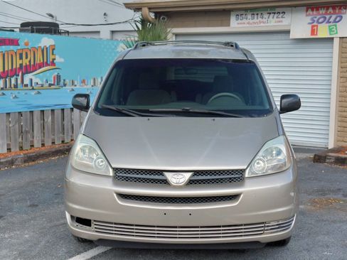 Used 2005 Toyota Sienna LE FWD image 4