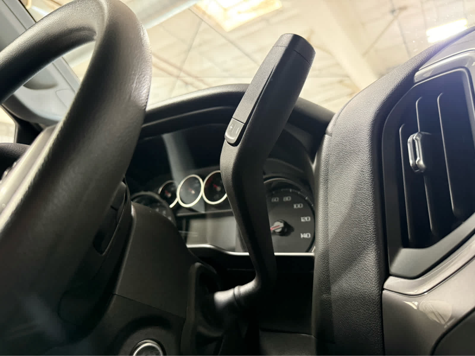 Used 2021 Chevrolet Silverado 1500 Custom w/ Safety Confidence Package AWD/4WD image 22