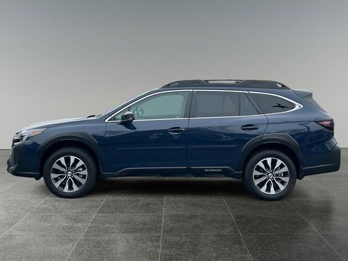Used 2025 Subaru Outback Limited image 4