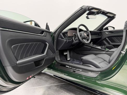 Used 2026 Porsche 911 GTS image 21