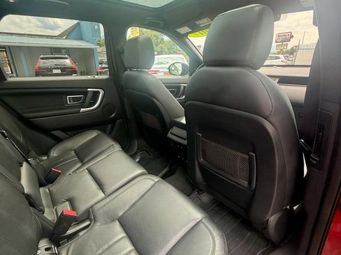 Used 2017 Land Rover Discovery Sport HSE AWD/4WD image 17