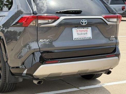Certified 2022 Toyota RAV4 XSE AWD/4WD image 6