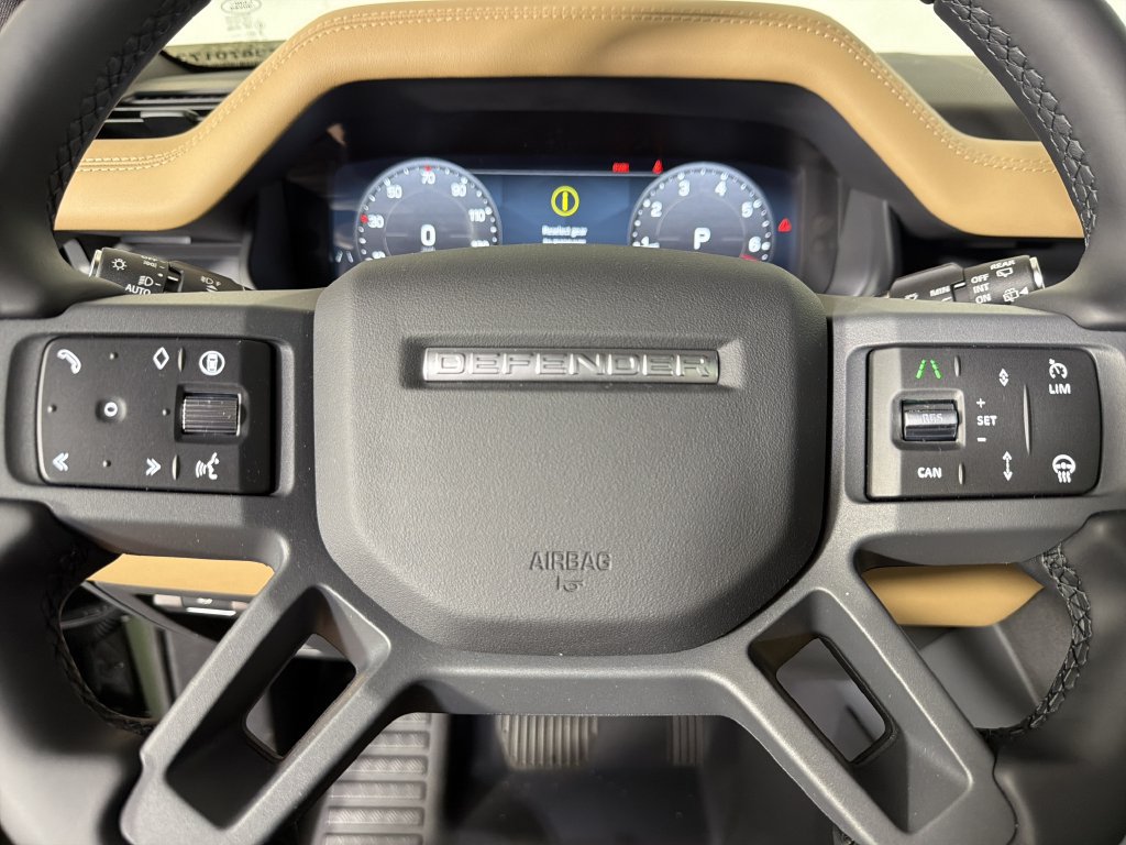 New 2026 Land Rover Defender 110 X-Dynamic SE AWD/4WD image 22