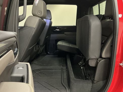Used 2024 Chevrolet Silverado 2500 ZR2 AWD/4WD image 25