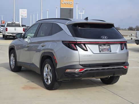 Used 2022 Hyundai Tucson SEL image 6