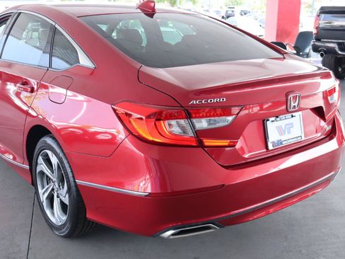 Used 2018 Honda Accord EX-L image 9