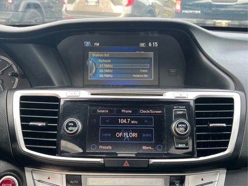 Used 2014 Honda Accord EX-L image 14