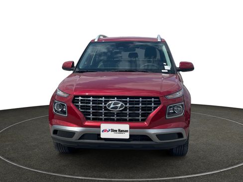 New 2025 Hyundai Venue Limited image 9