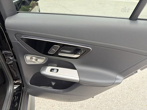 Certified 2025 Mercedes-Benz GLC 350e 4MATIC image 18