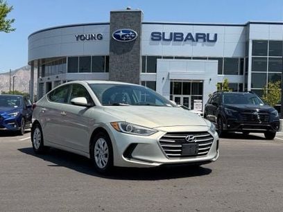 Used 2017 Hyundai Elantra SE