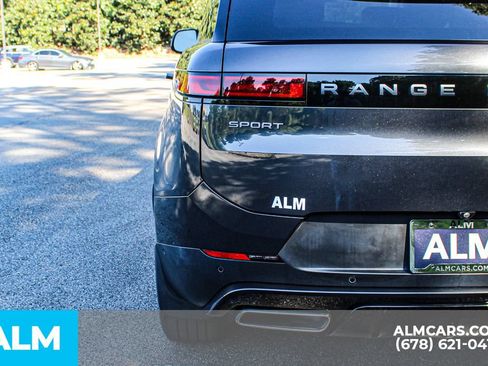 Used 2023 Land Rover Range Rover Sport SE AWD/4WD image 12
