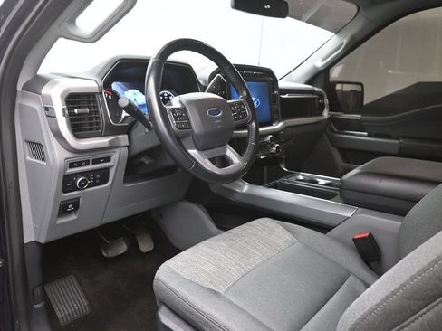 Used 2022 Ford F150 XLT w/ Equipment Group 302A High AWD/4WD image 19
