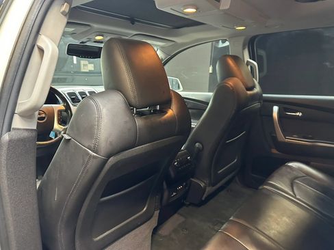 Used 2012 GMC Acadia SLT AWD/4WD image 22