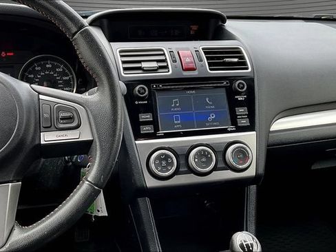 Used 2016 Subaru Crosstrek 2.0i Premium AWD/4WD image 9