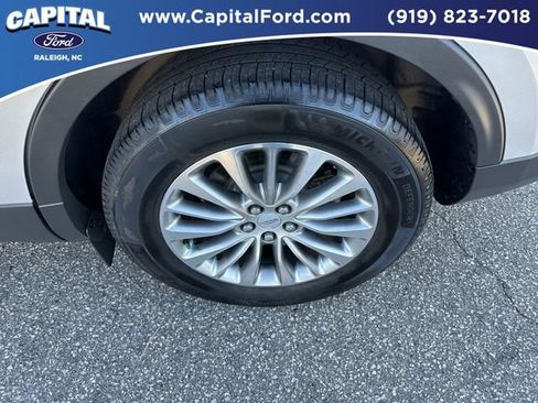 Used 2017 Lincoln MKX Select w/ Select Plus Package image 13