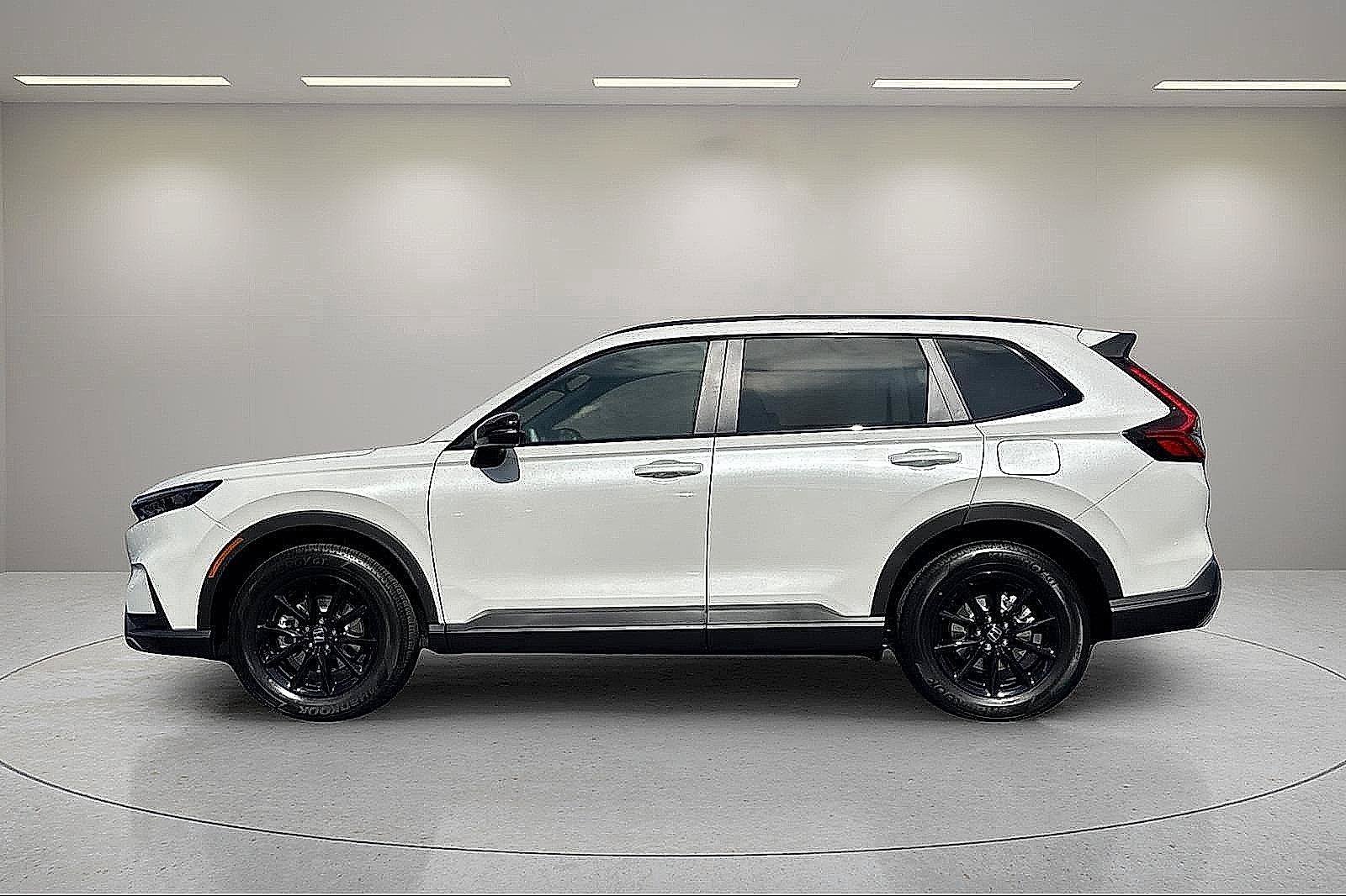 New 2027 Honda CR-V Sport image 2