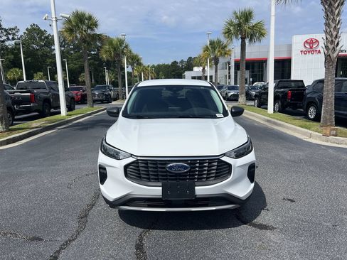 Used 2024 Ford Escape Active AWD/4WD image 3