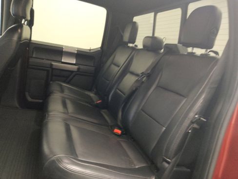Used 2017 Ford F150 XLT w/ Equipment Group 302A Luxury AWD/4WD image 18