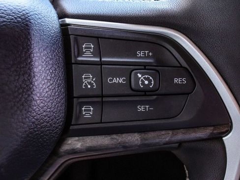 Used 2023 Jeep Grand Cherokee 4WD 4xe image 29