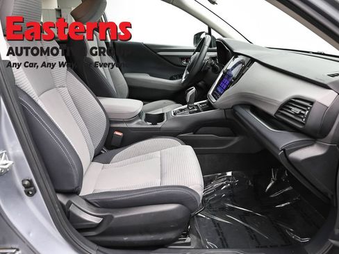Used 2022 Subaru Outback Premium AWD/4WD image 23