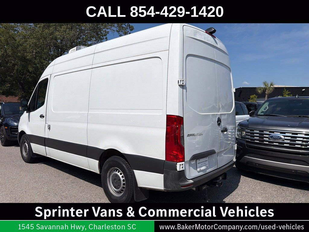 Used 2022 Mercedes-Benz Sprinter 2500 image 3