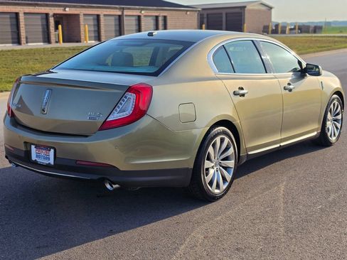 Used 2013 Lincoln MKS AWD image 5