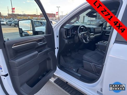 Used 2024 Chevrolet Silverado 2500 LT w/ Z71 Off-Road Package image 9