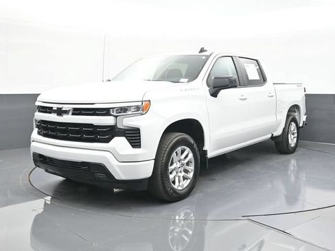Used 2026 Chevrolet Silverado 1500 RST AWD/4WD image 3