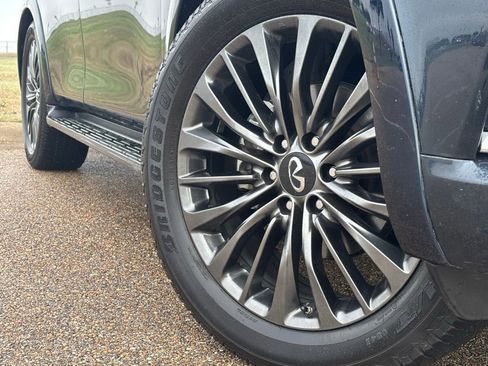 Used 2022 INFINITI QX80 Sensory w/ Cargo Package image 2