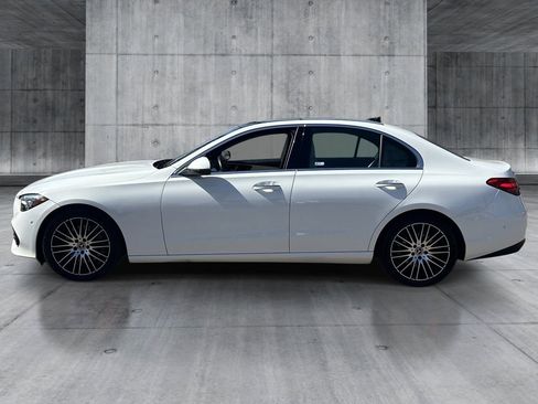 Used 2025 Mercedes-Benz C 300 4MATIC Sedan image 2