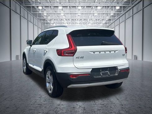 Used 2019 Volvo XC40 T5 Momentum AWD/4WD image 21