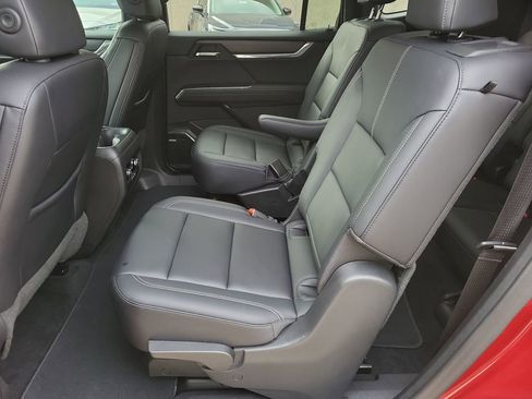 Used 2024 GMC Acadia Elevation w/ Luxury Package image 26