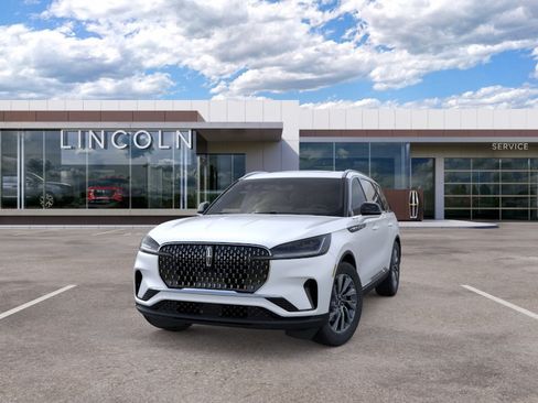 New 2026 Lincoln Aviator AWD image 2