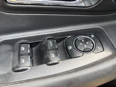 Used 2016 Ford Taurus SEL w/ Equipment Group 201A AWD/4WD image 12