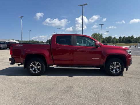 Used 2018 Chevrolet Colorado Z71 AWD/4WD image 4