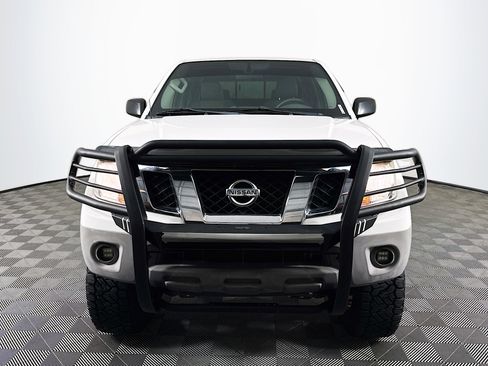 Used 2018 Nissan Frontier S image 2