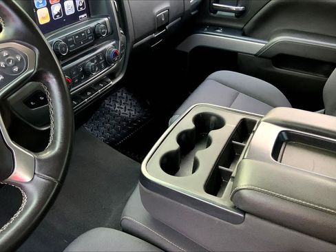 Used 2019 Chevrolet Silverado 1500 LT w/ All Star Edition image 12