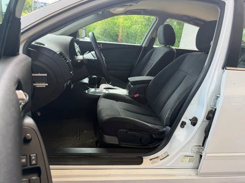 Used 2010 Nissan Altima 2.5 S image 8