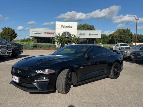 Used 2021 Ford Mustang GT Premium w/ GT Performance Package RWD image 3