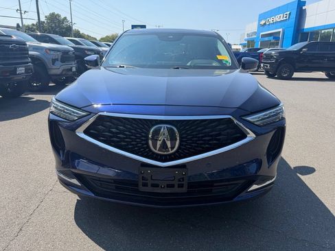 Used 2022 Acura MDX w/ Technology Package AWD/4WD image 2