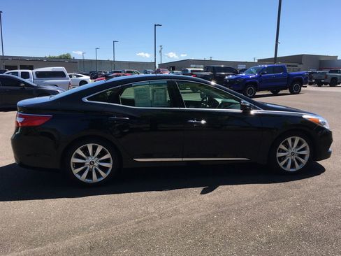 Used 2013 Hyundai Azera w/ Technology Pkg FWD image 7